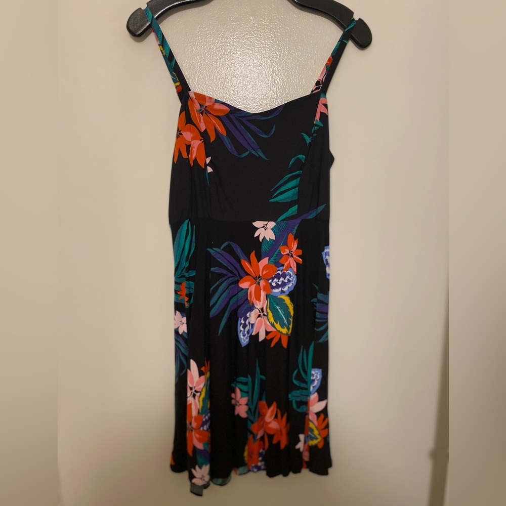 Old Navy Cami Floral Dress / Women’s Size M